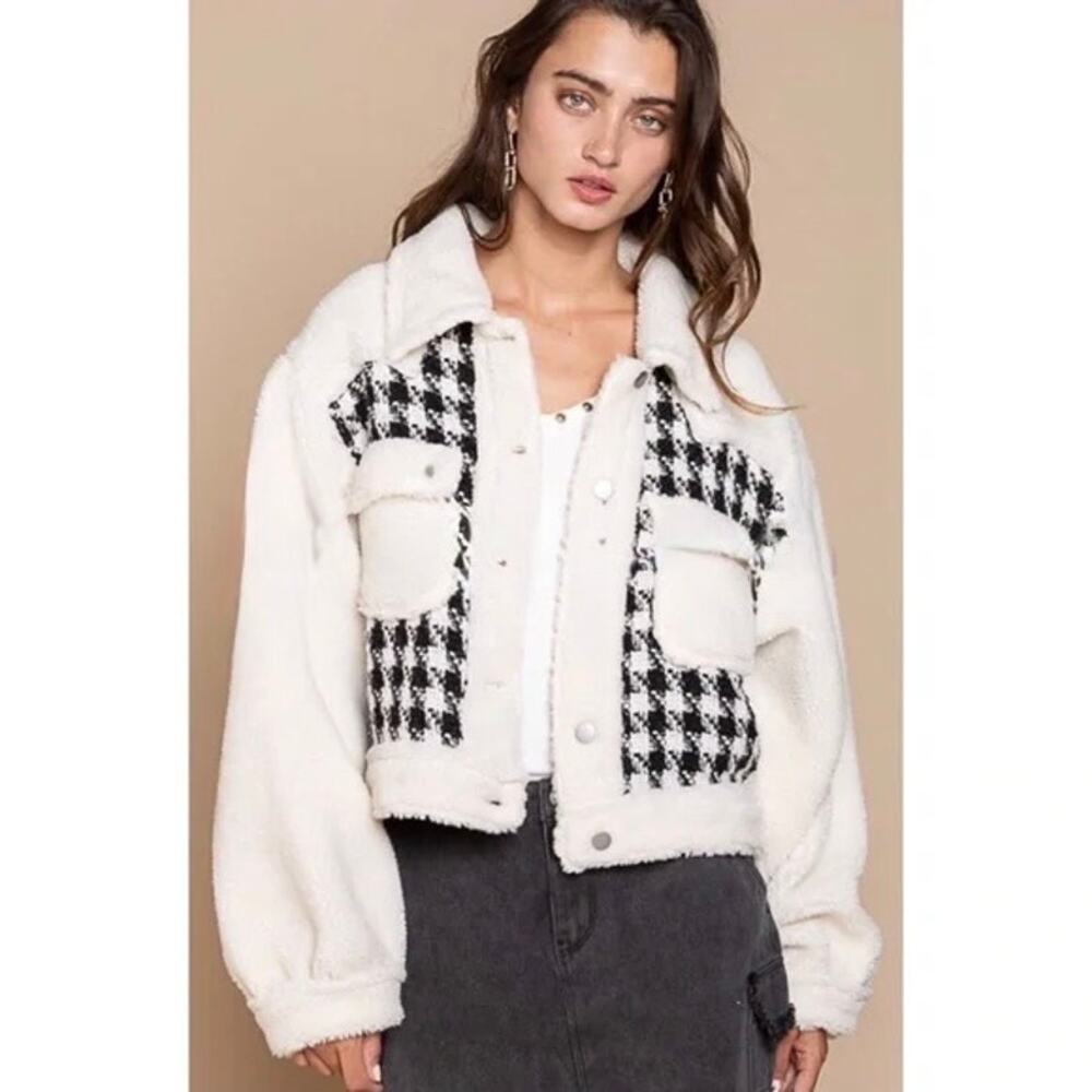 POL Houndstooth Sherpa Jacket Size Medium Ivory Cream  Teddy Coat